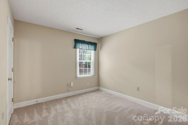 9232 Hemingford Court, Charlotte, NC 28277