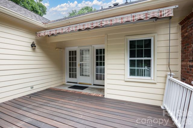 9232 Hemingford Court, Charlotte, NC 28277