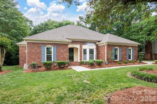 9232 Hemingford Court, Charlotte, NC 28277
