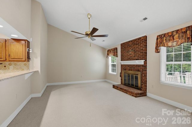 9232 Hemingford Court, Charlotte, NC 28277