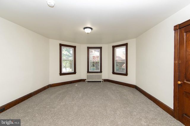 238 S PAVILION AVE, Riverside, NJ 08075