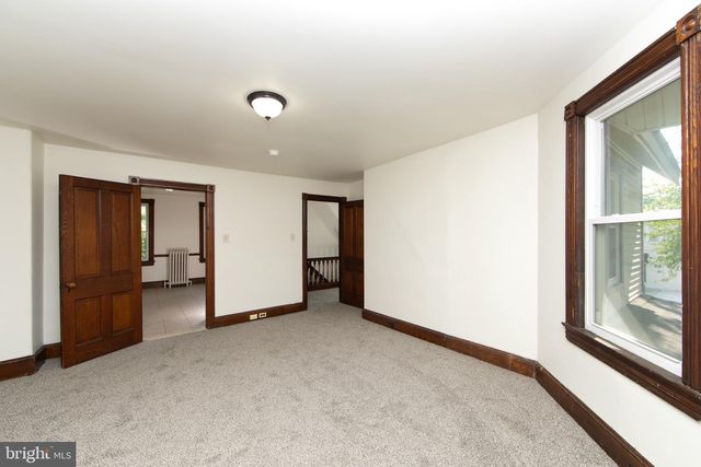 238 S PAVILION AVE, Riverside, NJ 08075