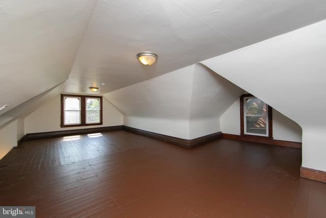238 S PAVILION AVE, Riverside, NJ 08075