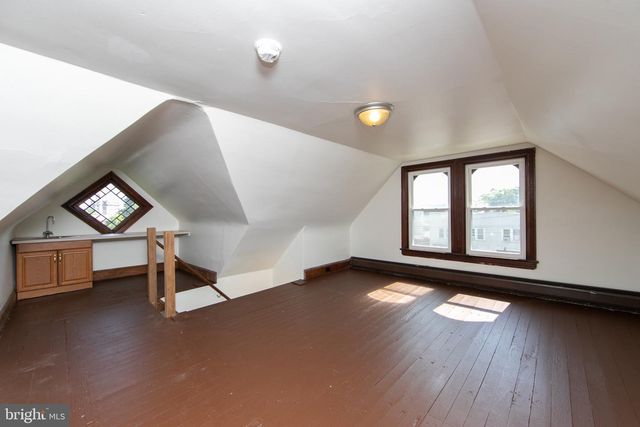 238 S PAVILION AVE, Riverside, NJ 08075