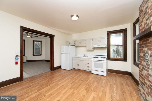238 S PAVILION AVE, Riverside, NJ 08075