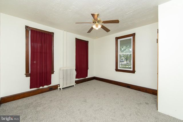 238 S PAVILION AVE, Riverside, NJ 08075