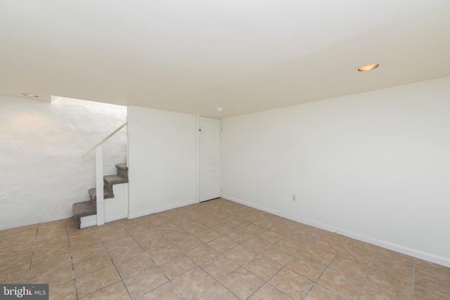 238 S PAVILION AVE, Riverside, NJ 08075