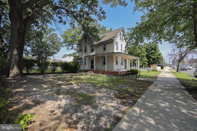 238 S PAVILION AVE, Riverside, NJ 08075