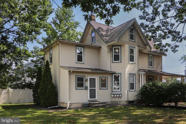 238 S PAVILION AVE, Riverside, NJ 08075
