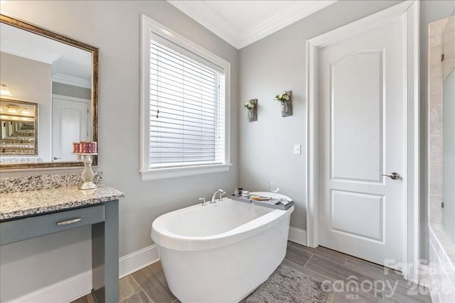 124 Highclere Drive, Waxhaw, NC 28173