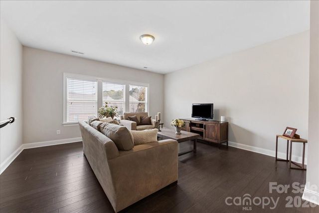 124 Highclere Drive, Waxhaw, NC 28173