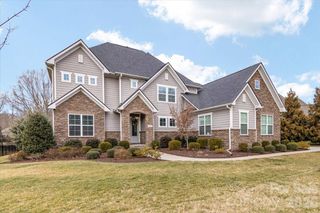 124 Highclere Drive, Waxhaw, NC 28173