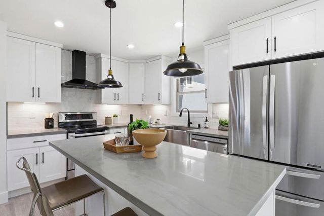 1122 Lynhurst Way, San Jose, CA 95118