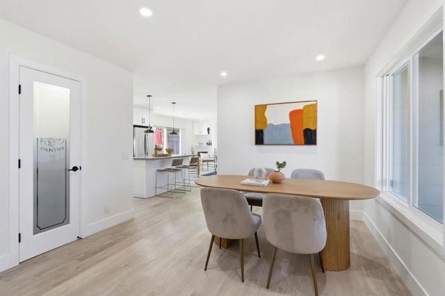 1122 Lynhurst Way, San Jose, CA 95118