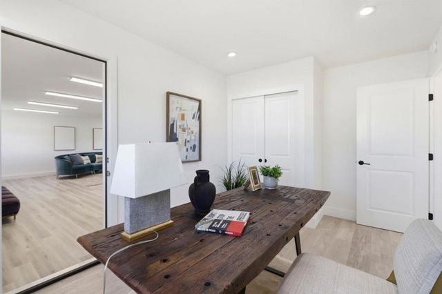 1122 Lynhurst Way, San Jose, CA 95118