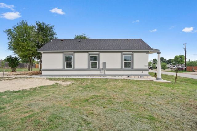 103 Alameda DR, Cedar Creek, TX 78612