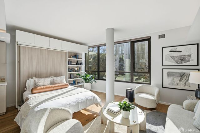 400 Grove Street 205, San Francisco, CA 94102