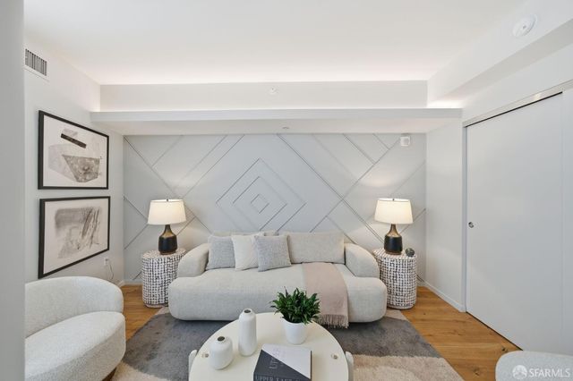 400 Grove Street 205, San Francisco, CA 94102