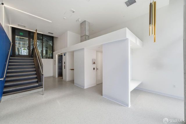 400 Grove Street 205, San Francisco, CA 94102