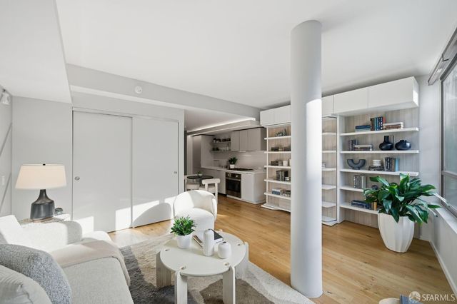 400 Grove Street 205, San Francisco, CA 94102