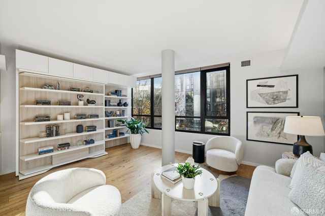 400 Grove Street 205, San Francisco, CA 94102