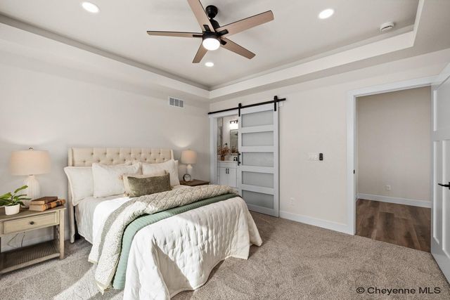 4081 SADDLEBACK LN, Cheyenne, WY 82009