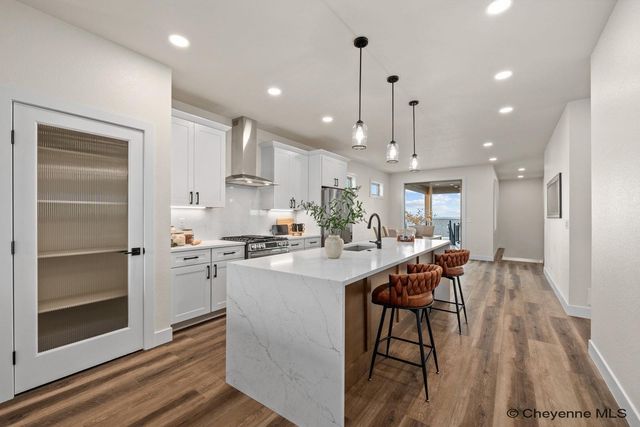 4081 SADDLEBACK LN, Cheyenne, WY 82009