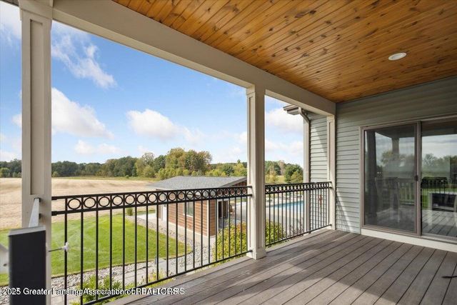 9285 Guinea Road, Grand Ledge, MI 48837