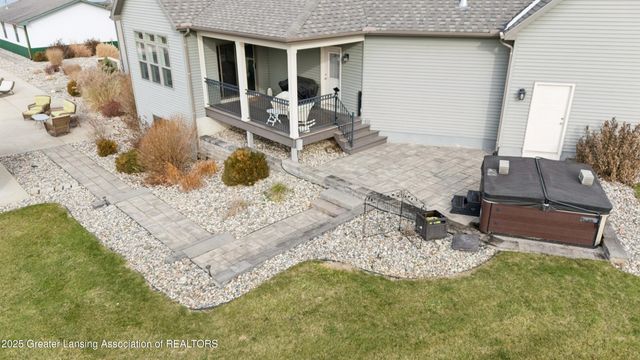 9285 Guinea Road, Grand Ledge, MI 48837