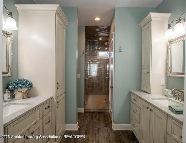 9285 Guinea Road, Grand Ledge, MI 48837