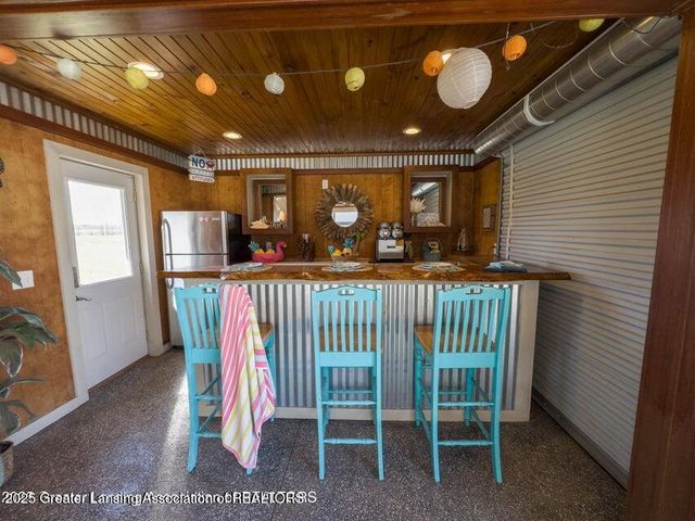 9285 Guinea Road, Grand Ledge, MI 48837