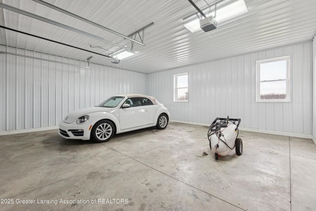 9285 Guinea Road, Grand Ledge, MI 48837