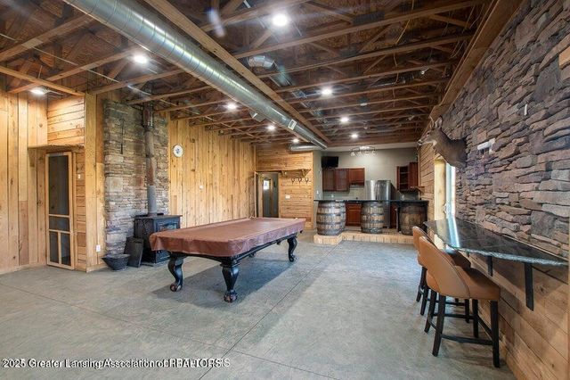 9285 Guinea Road, Grand Ledge, MI 48837