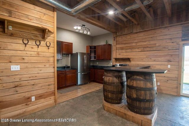 9285 Guinea Road, Grand Ledge, MI 48837