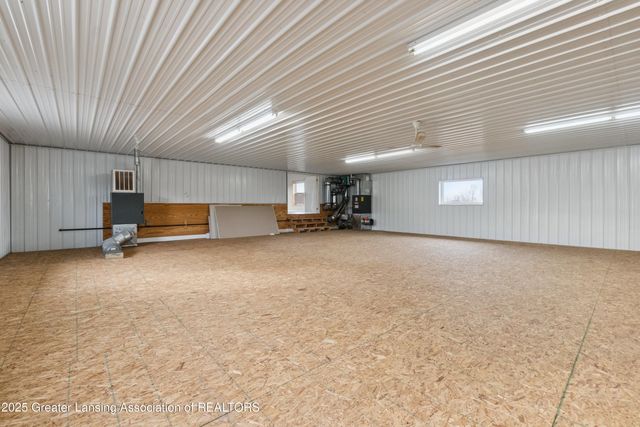 9285 Guinea Road, Grand Ledge, MI 48837