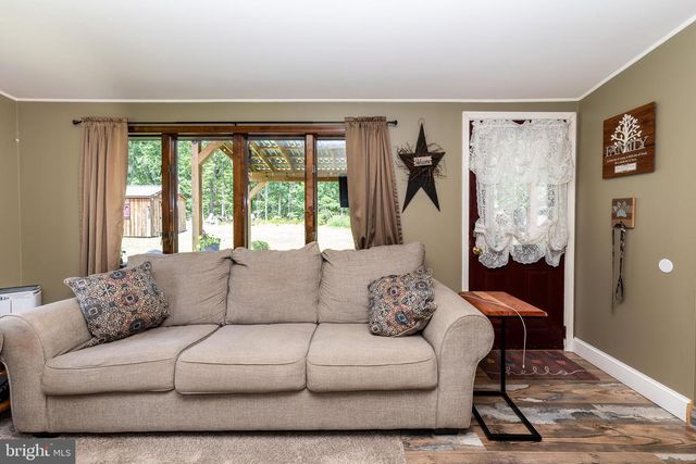 32 RICHARDS DR, Pittsgrove, NJ 08318