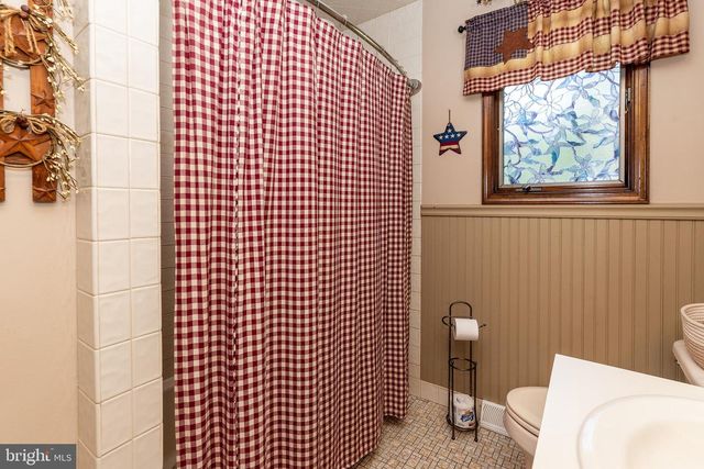 32 RICHARDS DR, Pittsgrove, NJ 08318