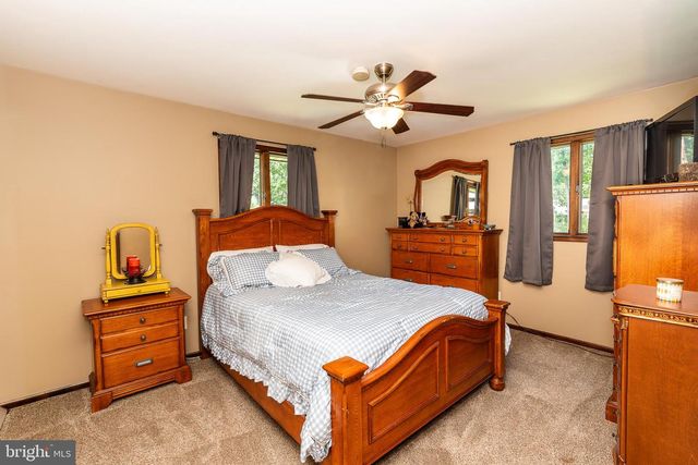 32 RICHARDS DR, Pittsgrove, NJ 08318