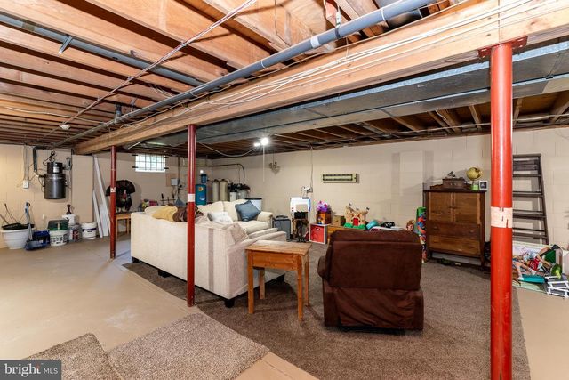 32 RICHARDS DR, Pittsgrove, NJ 08318