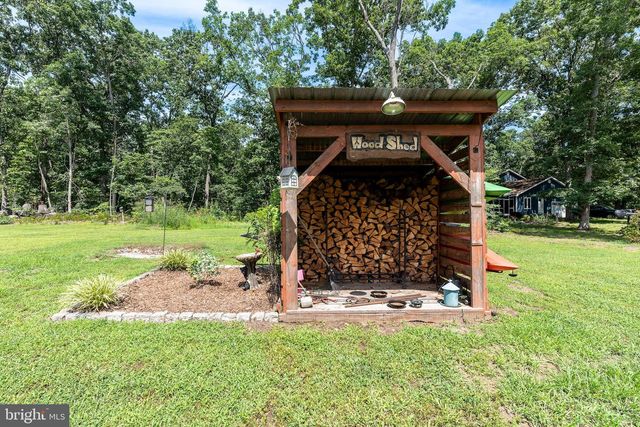 32 RICHARDS DR, Pittsgrove, NJ 08318