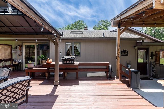 32 RICHARDS DR, Pittsgrove, NJ 08318