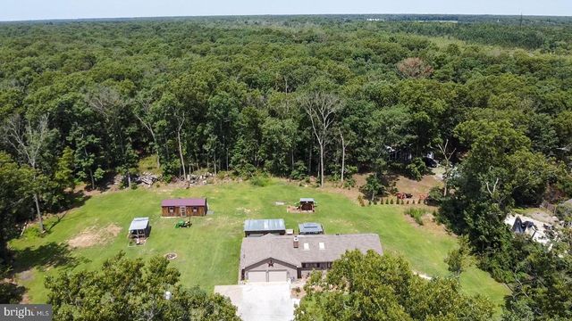 32 RICHARDS DR, Pittsgrove, NJ 08318