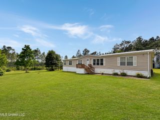 21620 Mcdowell Road, Saucier, MS 39574