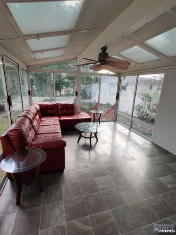 282 N Prospect Avenue, Bergenfield, NJ 07621