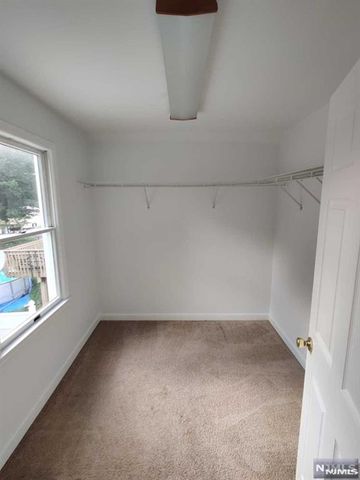 282 N Prospect Avenue, Bergenfield, NJ 07621