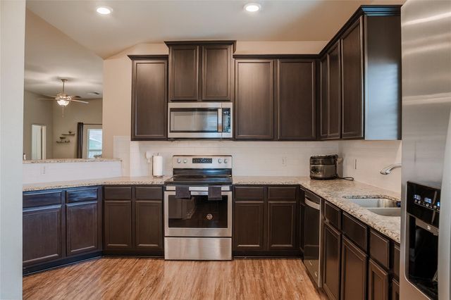 1837 Rialto Lane, Crowley, TX 76036