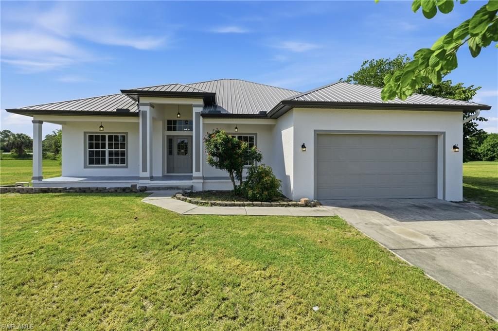 4529 Springview CIR, LABELLE, FL 33935 — exterior