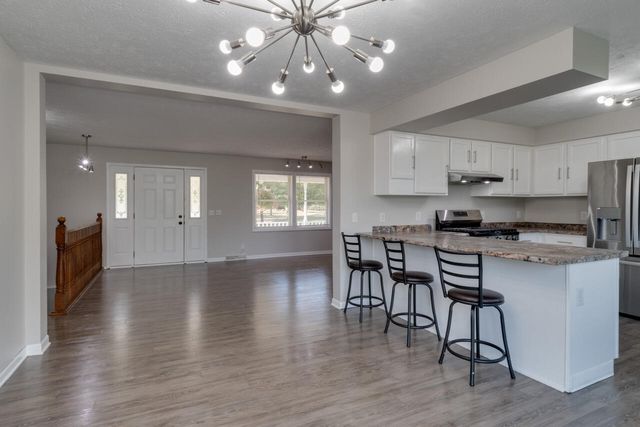 25595 County Road 388, Pine Grove Twp, MI 49055