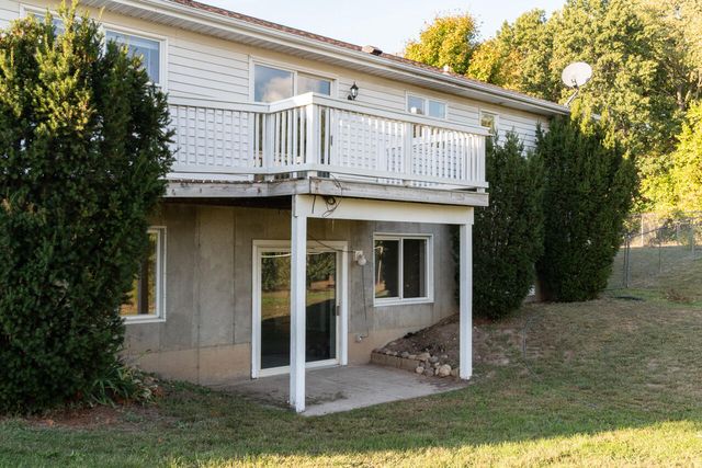 25595 County Road 388, Pine Grove Twp, MI 49055