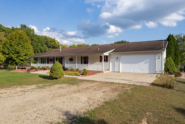 25595 County Road 388, Pine Grove Twp, MI 49055